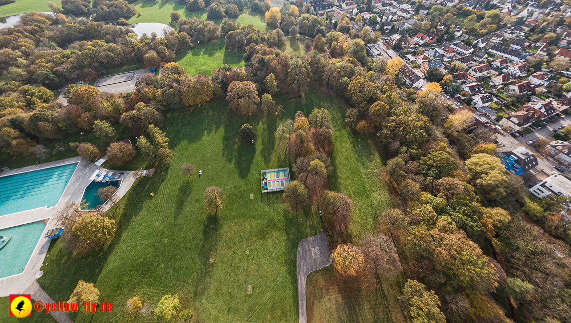 03.11.2022 -  Ostparksee mit Umgebung in Neuperlach
